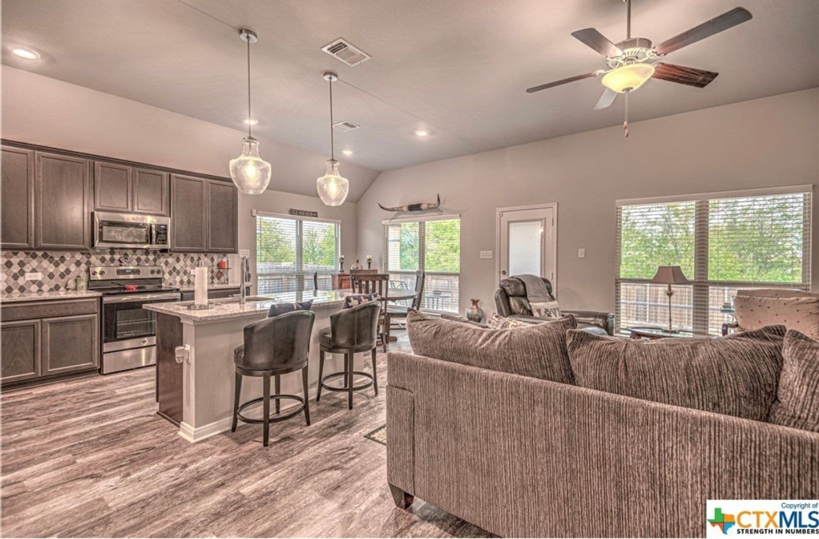 Building Photo - 1311 Lilac Ledge Dr