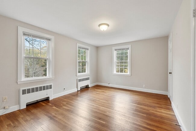 Building Photo - 40 A Baker Bridge Rd