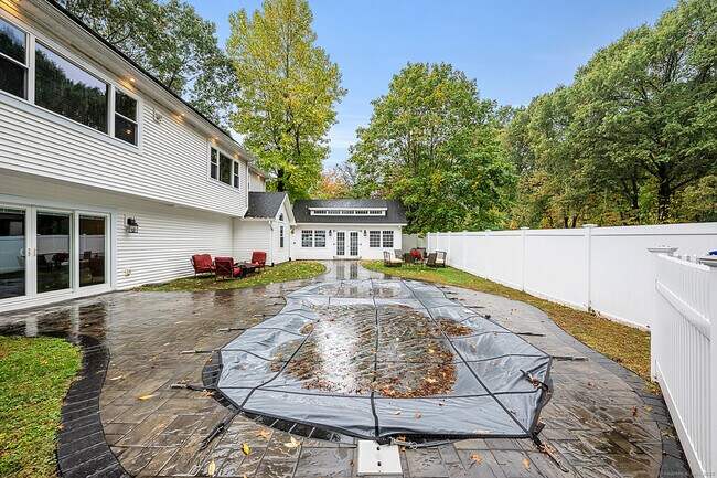 Building Photo - 46 West St