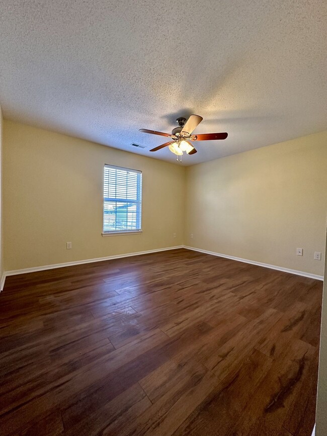 Building Photo - 17709 Captiva Way