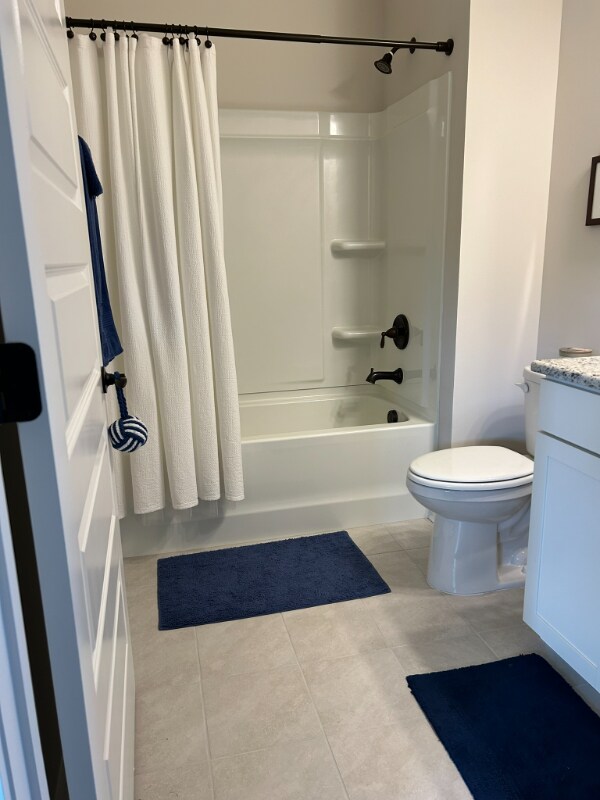 Building Photo - 732 Craddock Dr