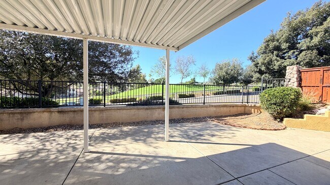Building Photo - Beautiful 3 bedroom with AC in San Marcos