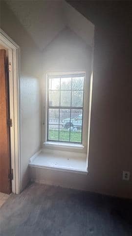Building Photo - 10611 Woodleaf Dr
