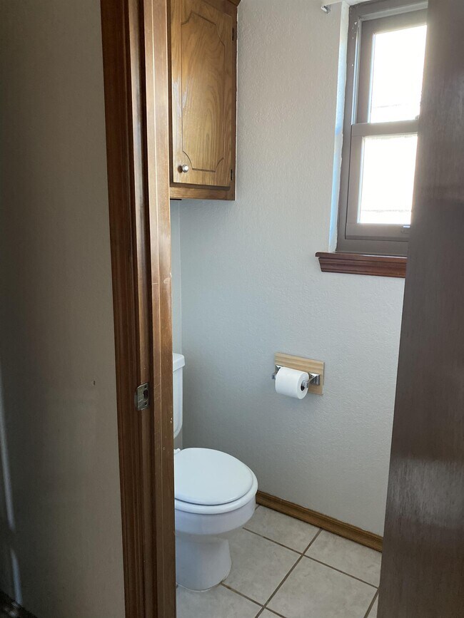 Building Photo - 541 NW 170th St