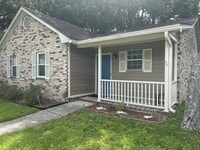 Building Photo - 9611 Blue Jay Ct
