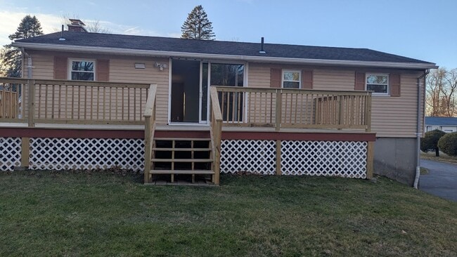 Building Photo - ***Please Respond Directly to the Online Listing, Calls May Not Be Returned***