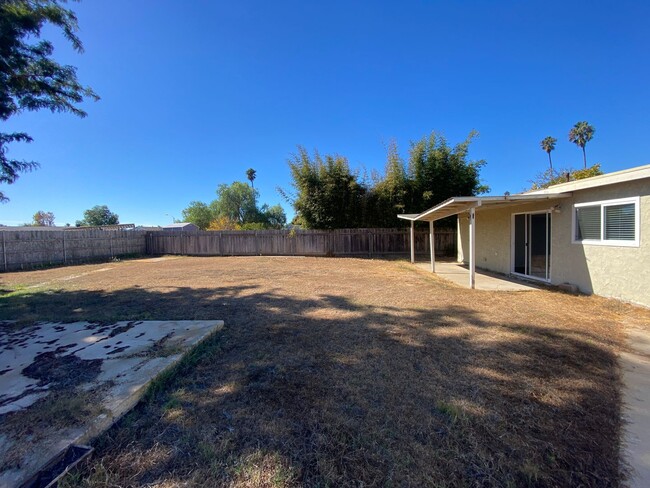 Building Photo - West Clairemont Home with Huge Yard!