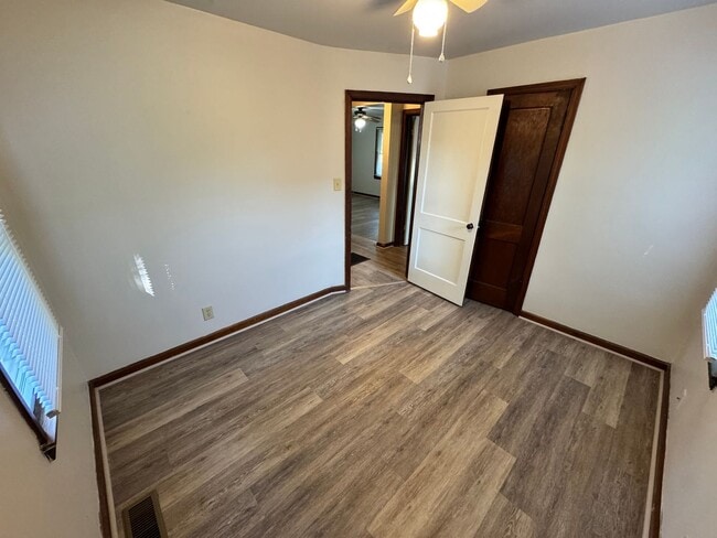 Building Photo - Two Bedroom Home