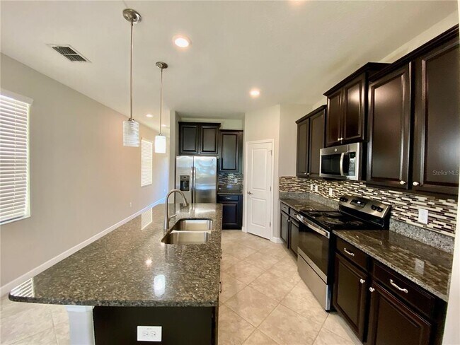 Building Photo - 10143 Newminster Loop