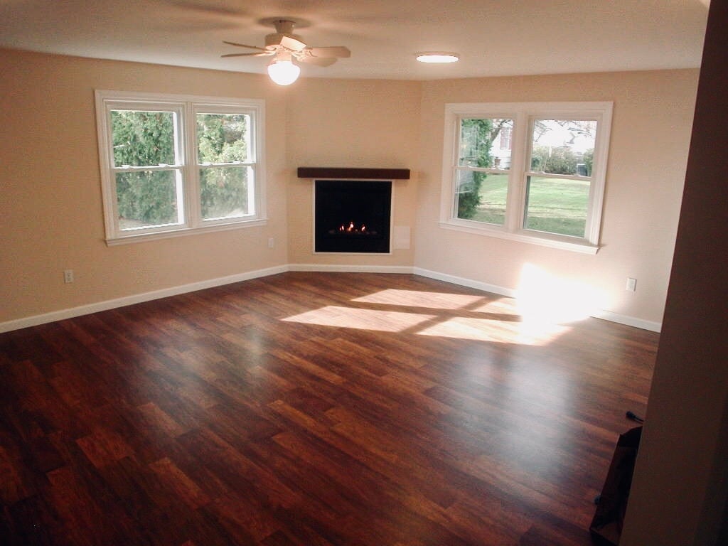 Livingroom - 23 Fairlawn Ave