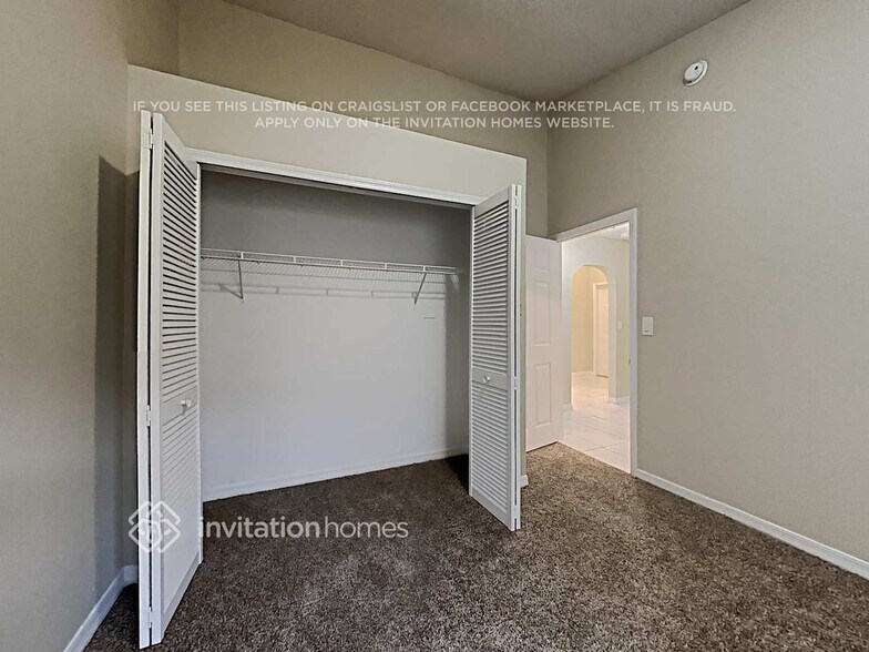 Building Photo - 9155 SW 166th Pl