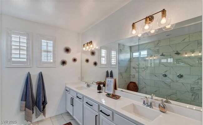 Building Photo - 3062 Tranquil Carol Ct