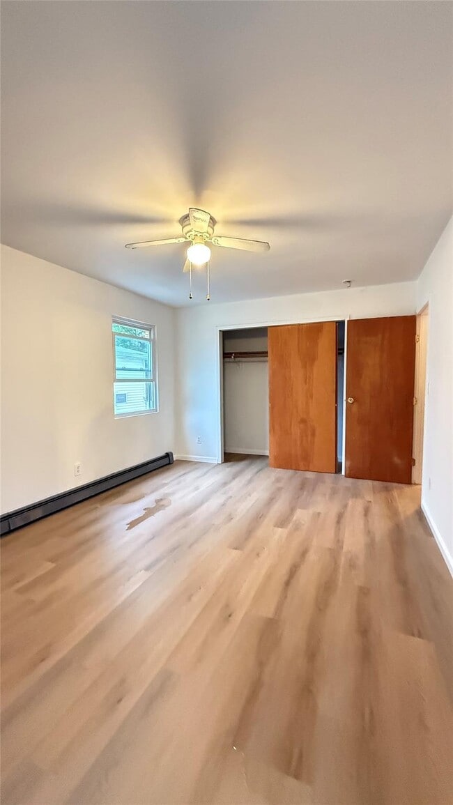 Building Photo - 86-30 235th Ct