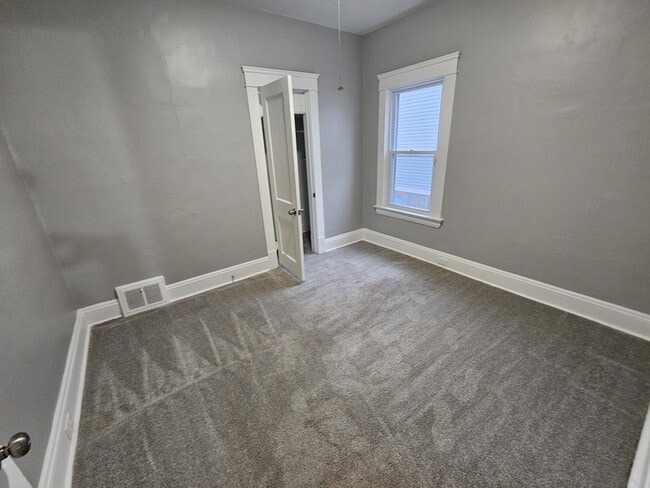 Building Photo - 12717 Parkhill Ave