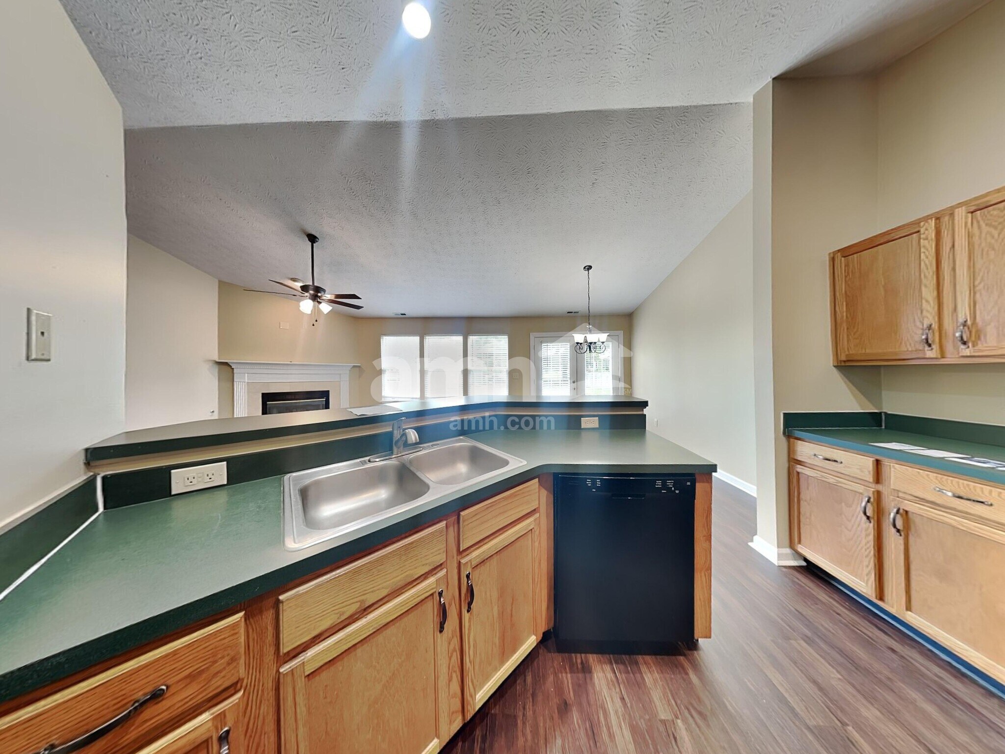 Building Photo - 7705 Corsican Cir