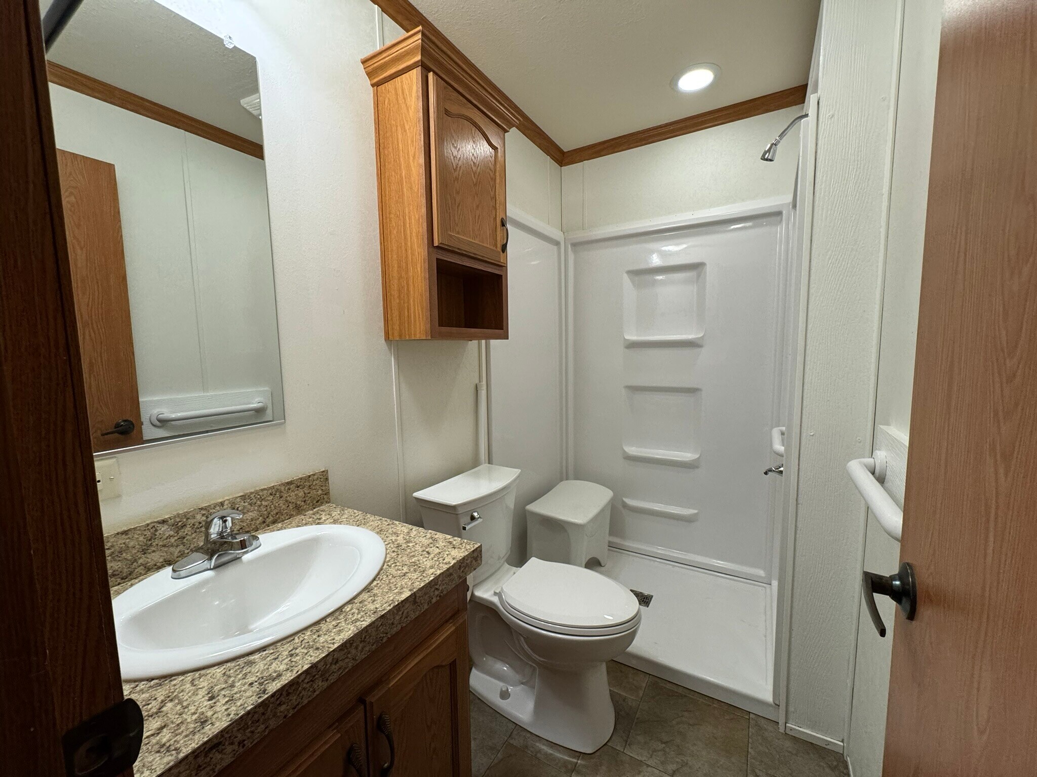 Building Photo - 2022 Mockingbird Pl NW