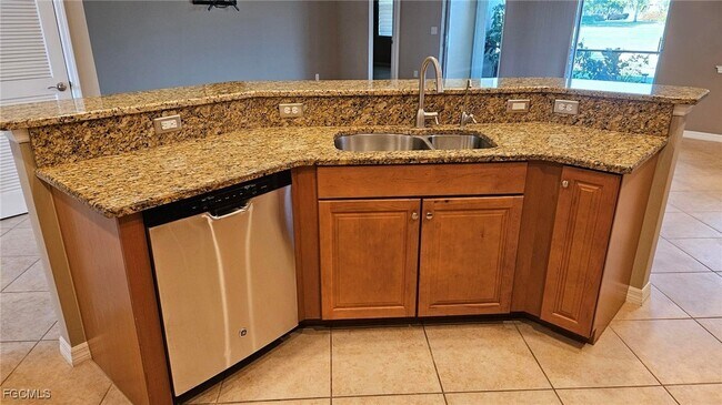 Building Photo - 20621 Chestnut Ridge Dr