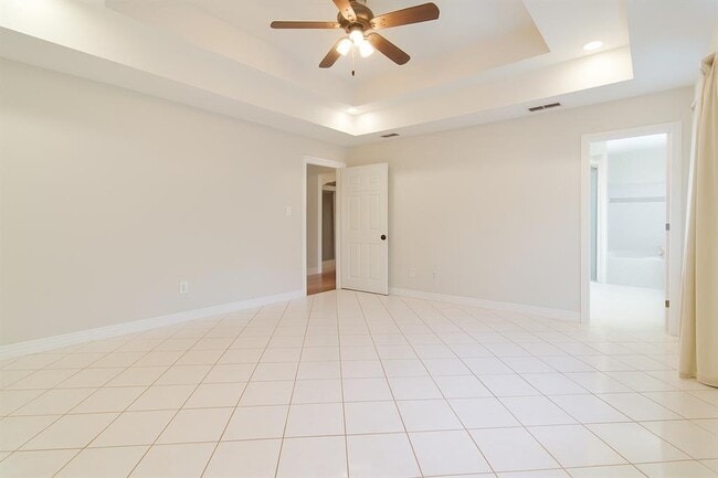 Building Photo - 3482 Chablis Dr