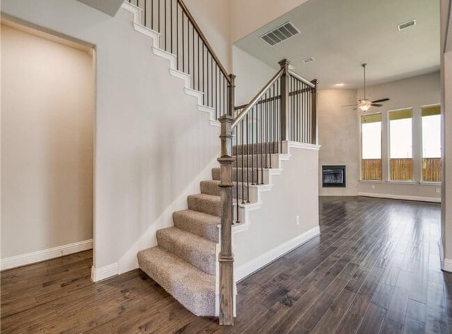 Building Photo - Luxury Home in Estates at Shaddock Park