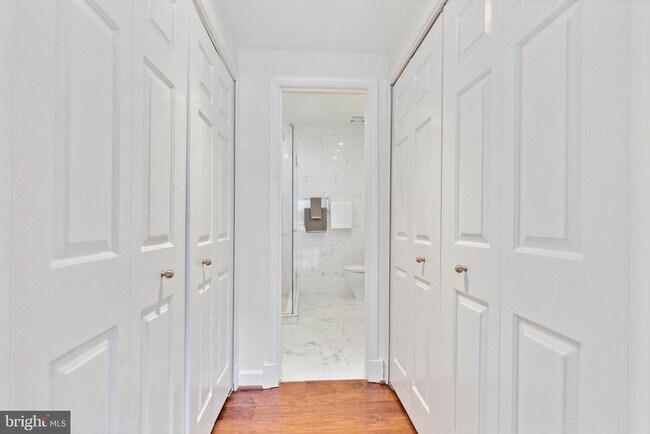 Building Photo - 5909 Barbados Pl