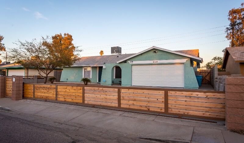 Building Photo - 4127 N 79th Dr