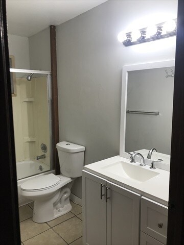 Building Photo - 1113 Willow St