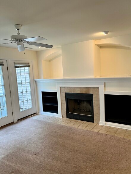 Building Photo - 1019 Stirling Ct