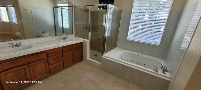 Building Photo - Convenient location in Scripps Ranch