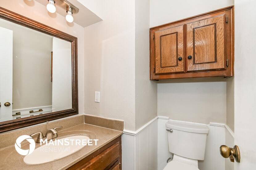 Building Photo - 6204 Lansbrook Ct