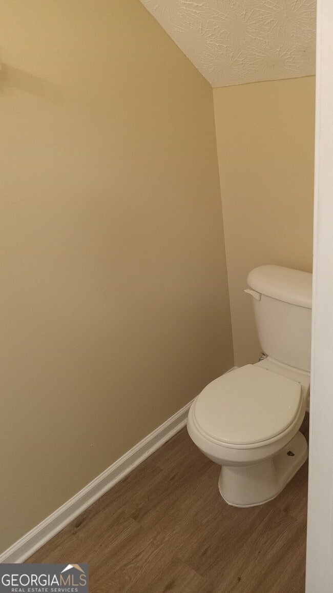 Building Photo - 6075 Camden Forrest Dr