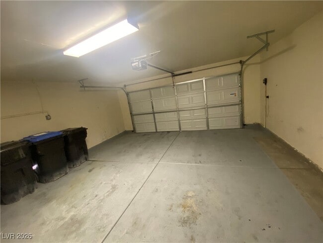 Building Photo - 3122 Flower Garden Ct