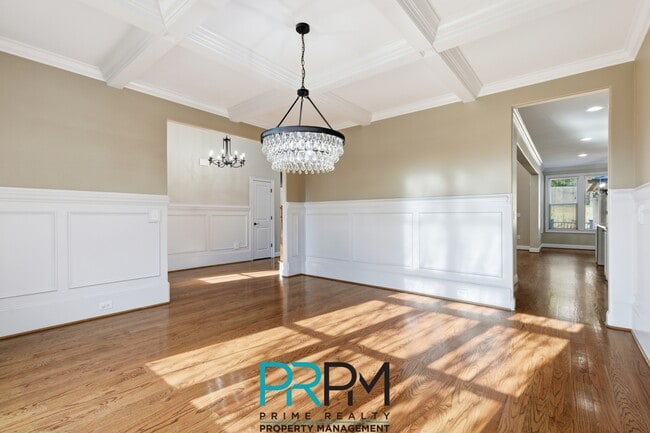 Building Photo - 129 Griffith Hill Way