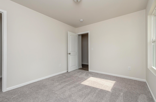 Building Photo - Charming 4BR, 2.5 BA home in Duncan SC is ...