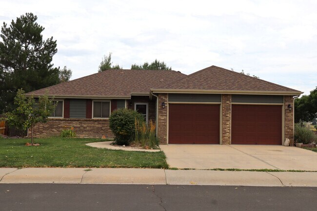 Primary Photo - Beautiful 4 Bedroom Fort Collins Home
