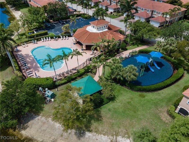 Building Photo - 9745 Roundstone Cir