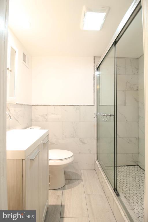 Building Photo - 30 S 22nd St