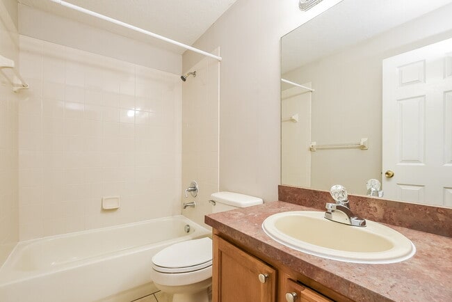 Building Photo - 4539 Cypress St