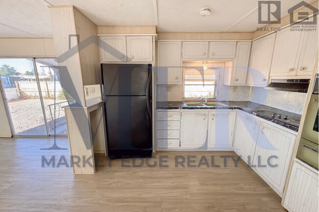 Building Photo - 2Bed/1Bath Mobile Home in East Mesa--NO HOA! RV PARKING!