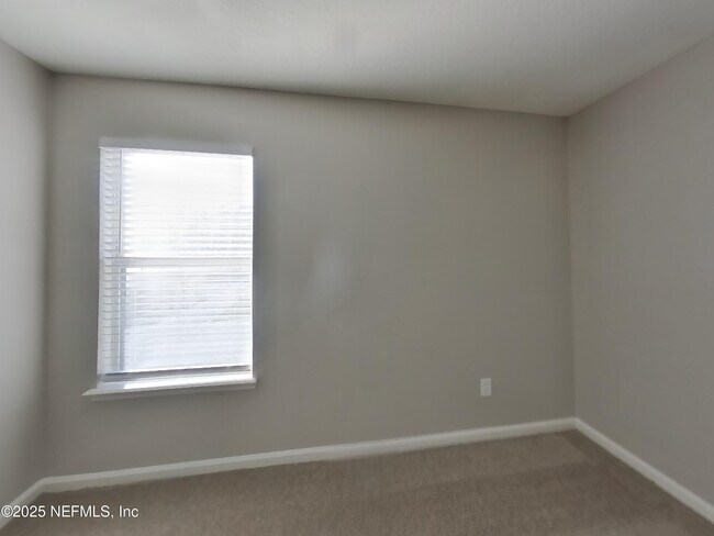 Building Photo - 2882 Spoonbill Trail