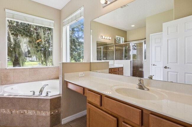 Building Photo - 4468 Blue Major Dr