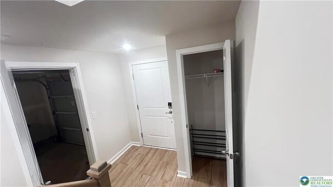 Building Photo - 4904 Brookside Ct