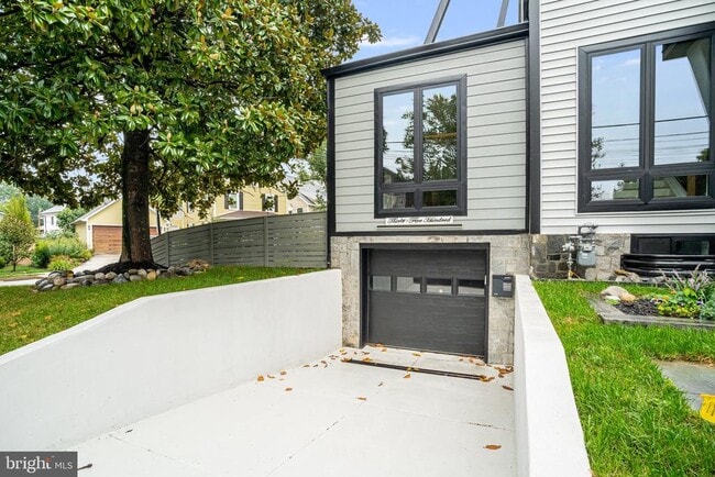 Building Photo - 3500 7th St N