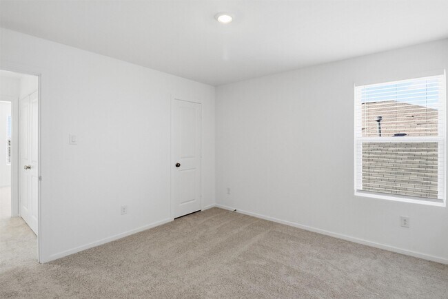 Building Photo - 26914 Dalmatian Bellflower Dr