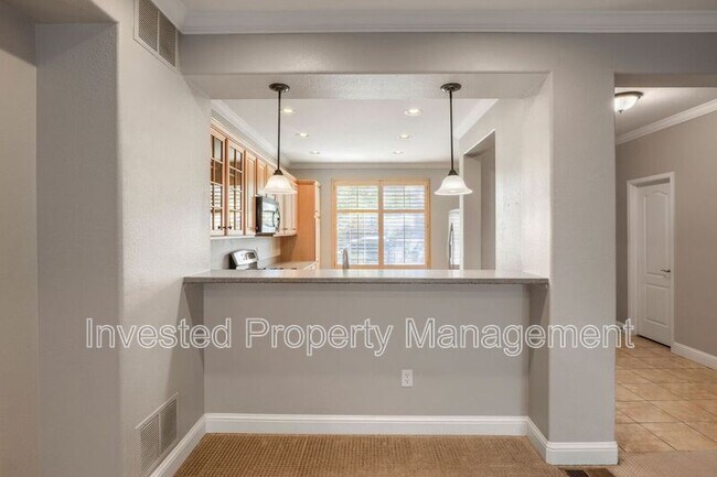 Building Photo - 9531 Cedarhurst Ln