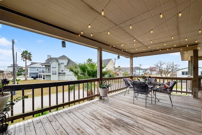 Building Photo - 1143 3ks St