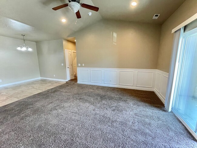 Building Photo - Pleasant Grove Condo Available Now!