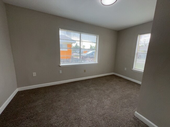 Building Photo - 4402 Tampico St