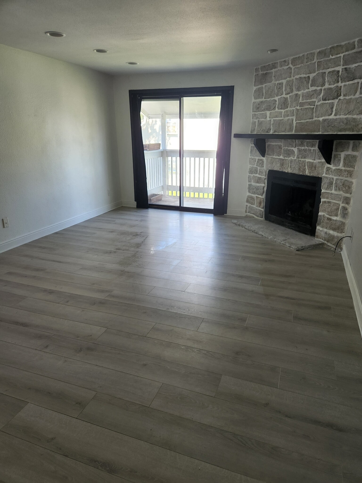Living room - 14161 E Jewell Ave