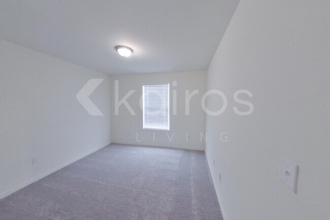 Building Photo - 1148 Vinita Ave