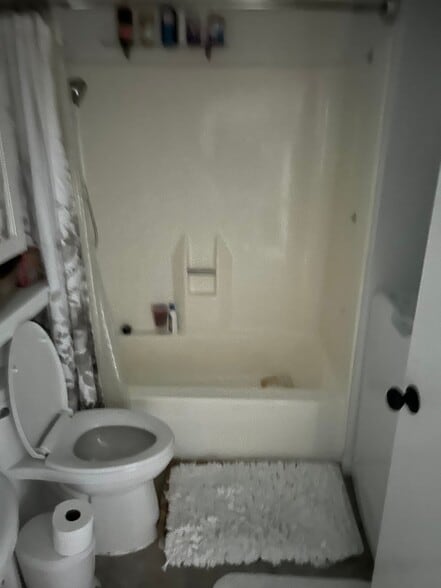 Building Photo - 241 E Rice Ranch Rd